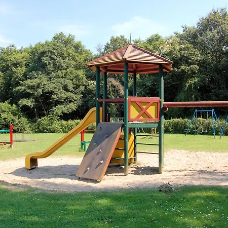 Nyaraló Near Noordwijk *