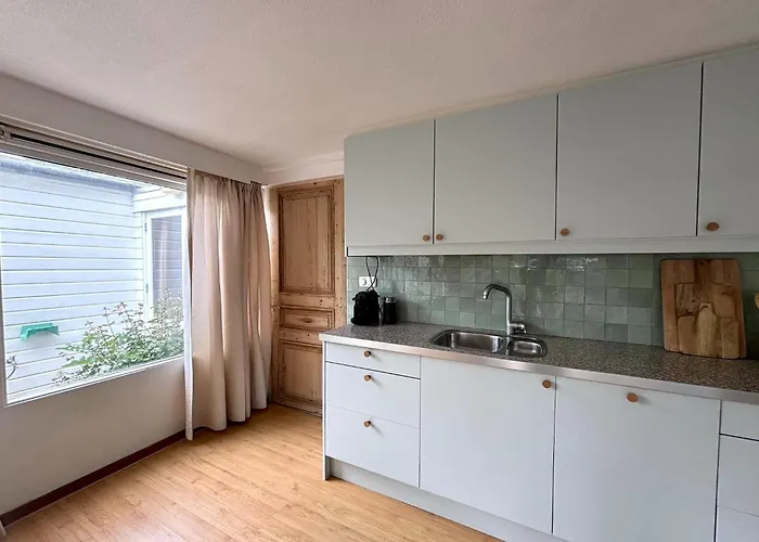 Near Noordwijk Noordwijkerhout